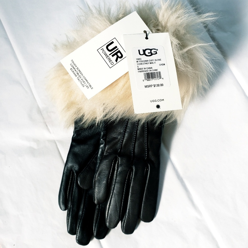 SOLD 🥰NWT💗UGG Shearling Black Leather Gloves - Picture 1 of 8